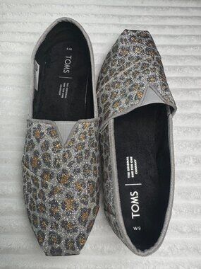TOMS Silver Glitter Animal‎ Print Slip On Shoes Women’s 9